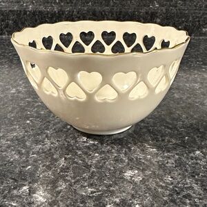 Lenox Ivory Porcelain Heart Bowl Gold Trim Rose Embossed 5.5"